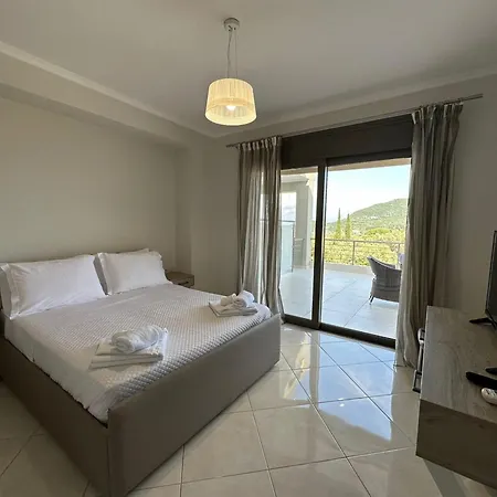 아파트 Elpida Luxury