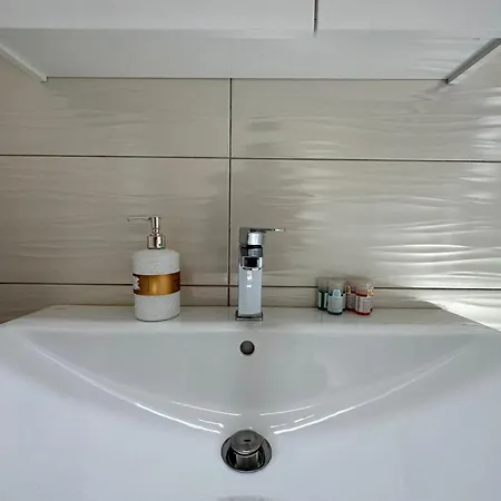 아파트 Elpida Luxury *