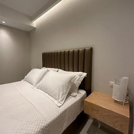 아파트 Elpida Luxury