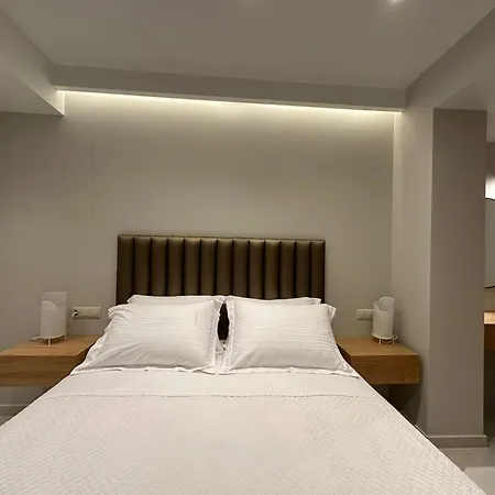 아파트 Elpida Luxury