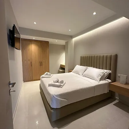 Elpida Luxury *
