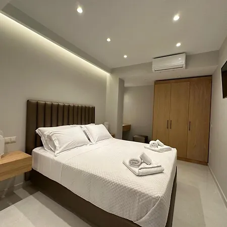Elpida Luxury *