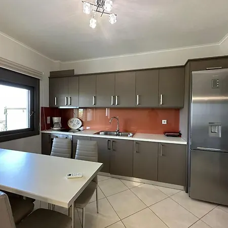 Elpida Luxury Apartment
