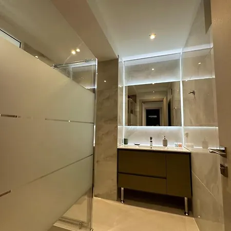 Elpida Luxury Apartment