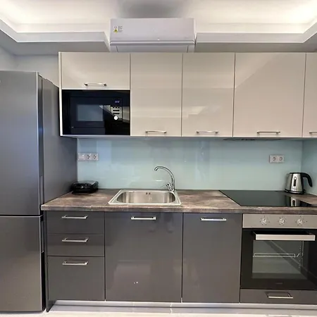 Elpida Luxury Apartamento *