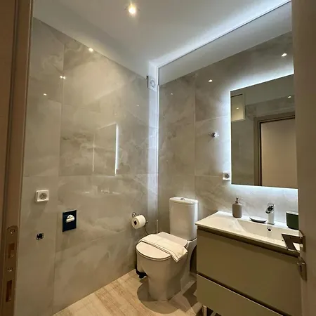 Elpida Luxury *