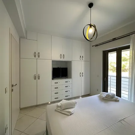 Elpida Luxury *